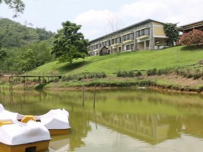 Landmark Woods Hotel Kaziranga Exterior photo